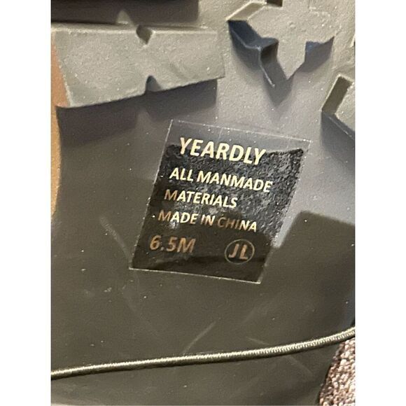 Pop Yeardly Pewter Combat Ankle Boots Metallic Lug Sole Chain Womens 6.5 NWOT - Picture 7 of 7